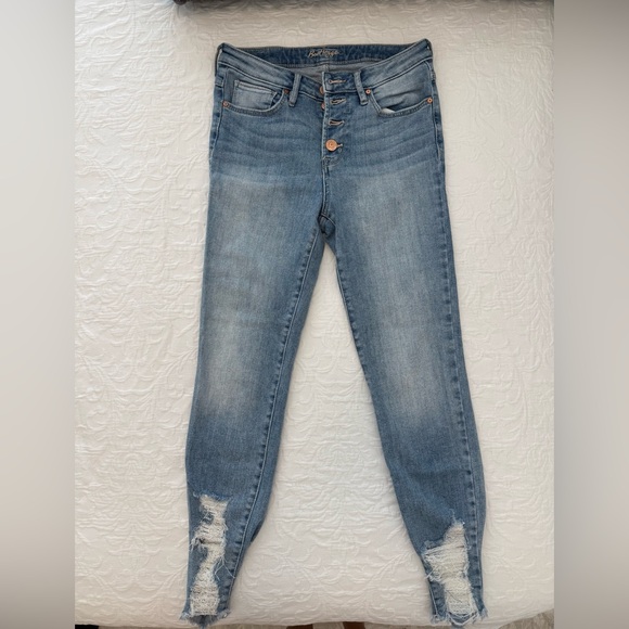 Bootlegger High Rise Light Blue Distressed Jeans - Picture 1 of 2